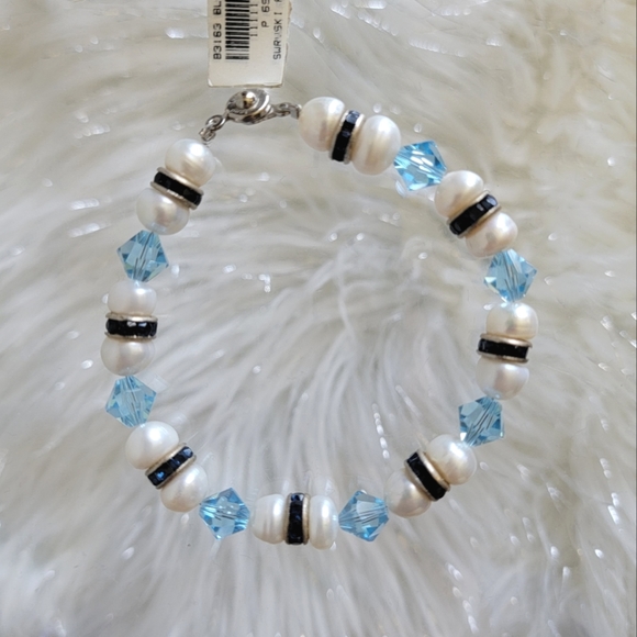 Swarovski Crystal Bracelet - Picture 3 of 9